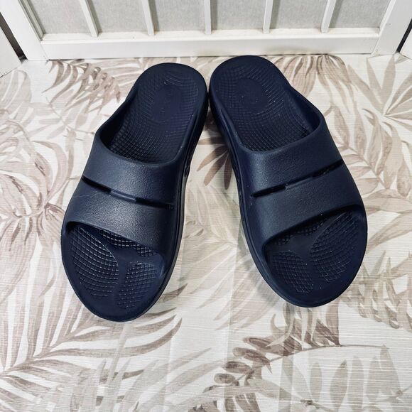 Oofos Recovery Slide Sandals - Picture 10 of 11